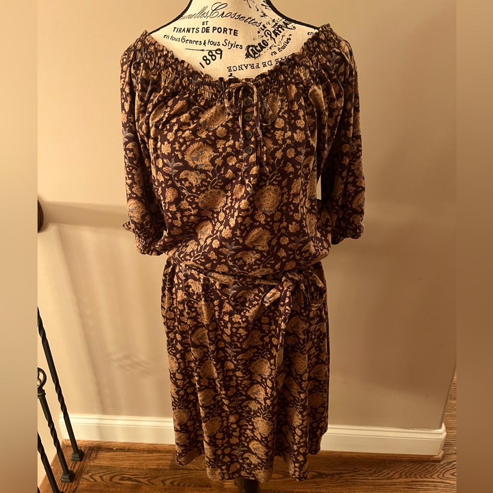 Misses multi-colored brown dress.